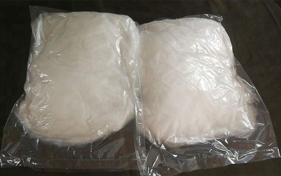 Cina SiO2 Kemurnian Tinggi Membuat Wol Kuarsa Dengan Kinerja Kimia Yang Sangat Baik pemasok